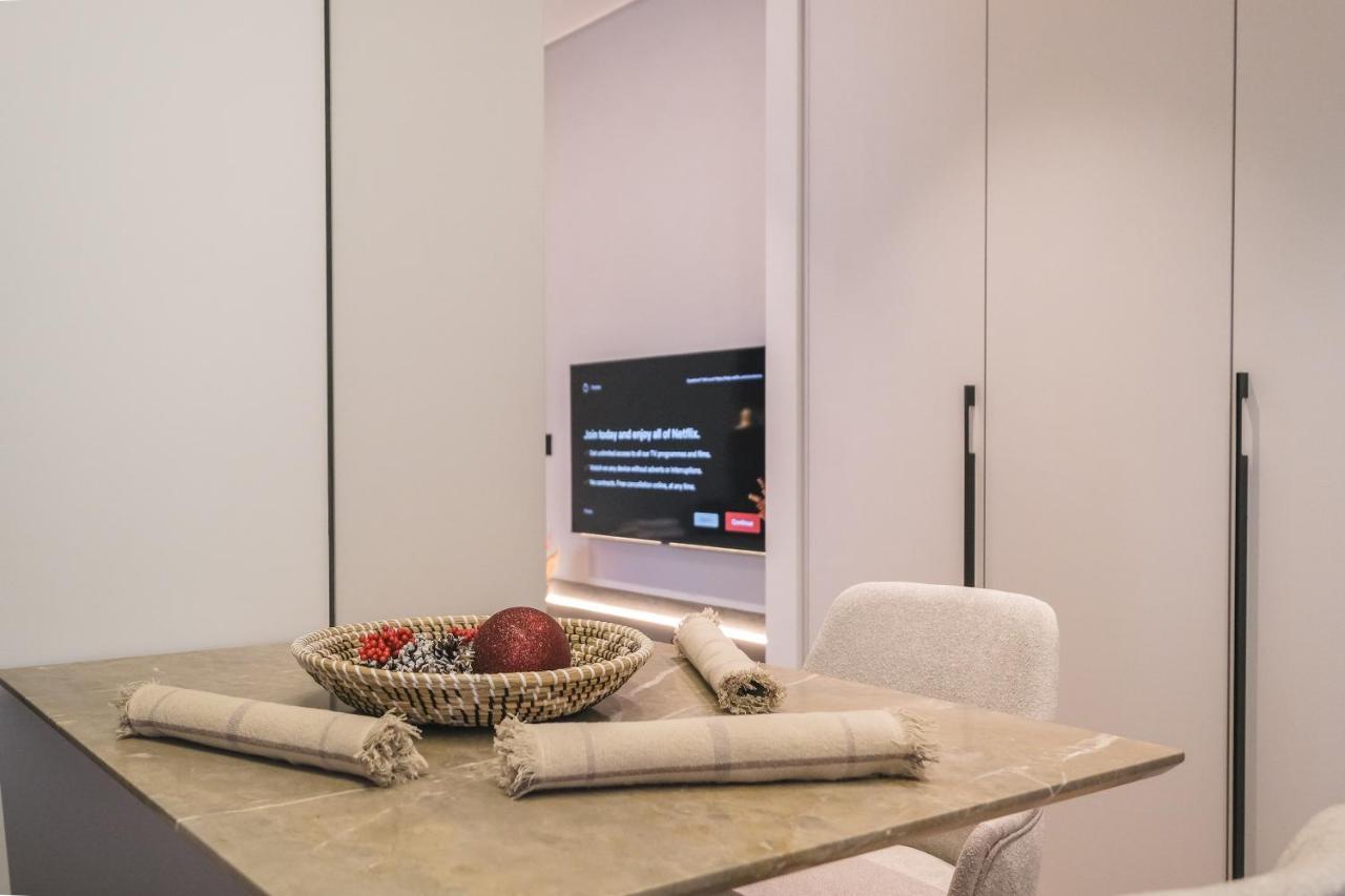 Two Steps Apartments 티라나 외부 사진