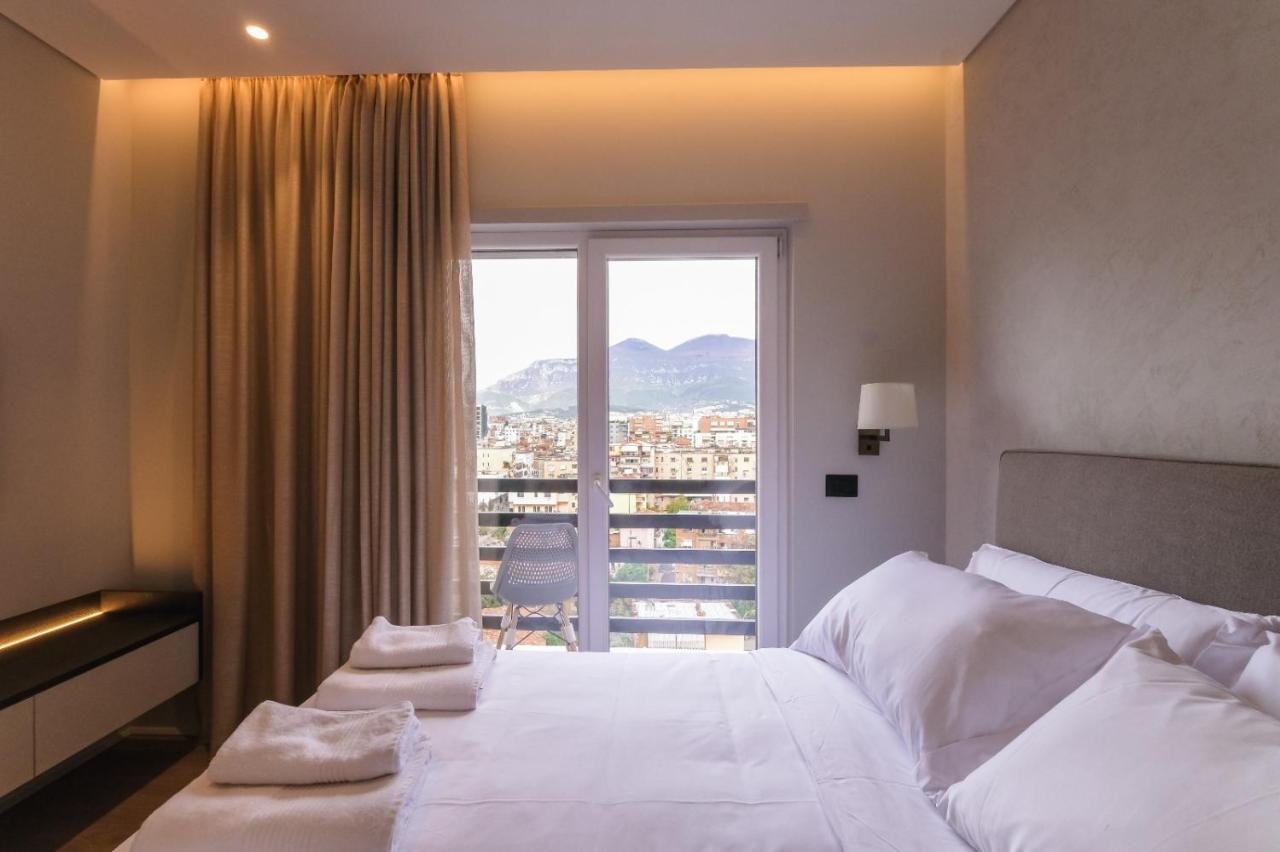 Two Steps Apartments 티라나 외부 사진
