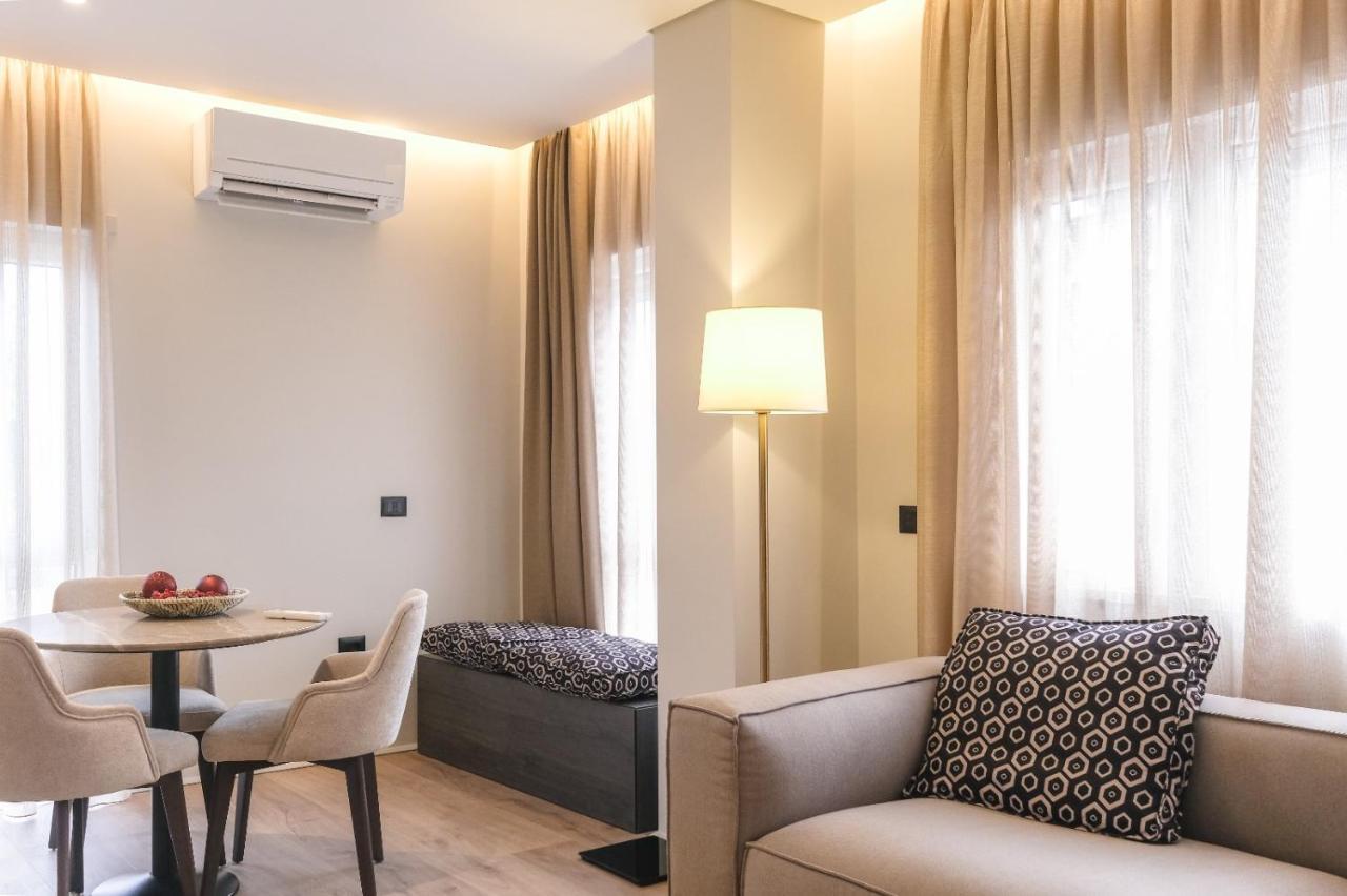 Two Steps Apartments 티라나 외부 사진