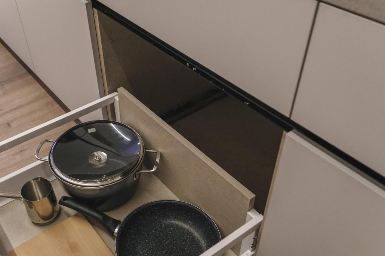 Two Steps Apartments 티라나 외부 사진