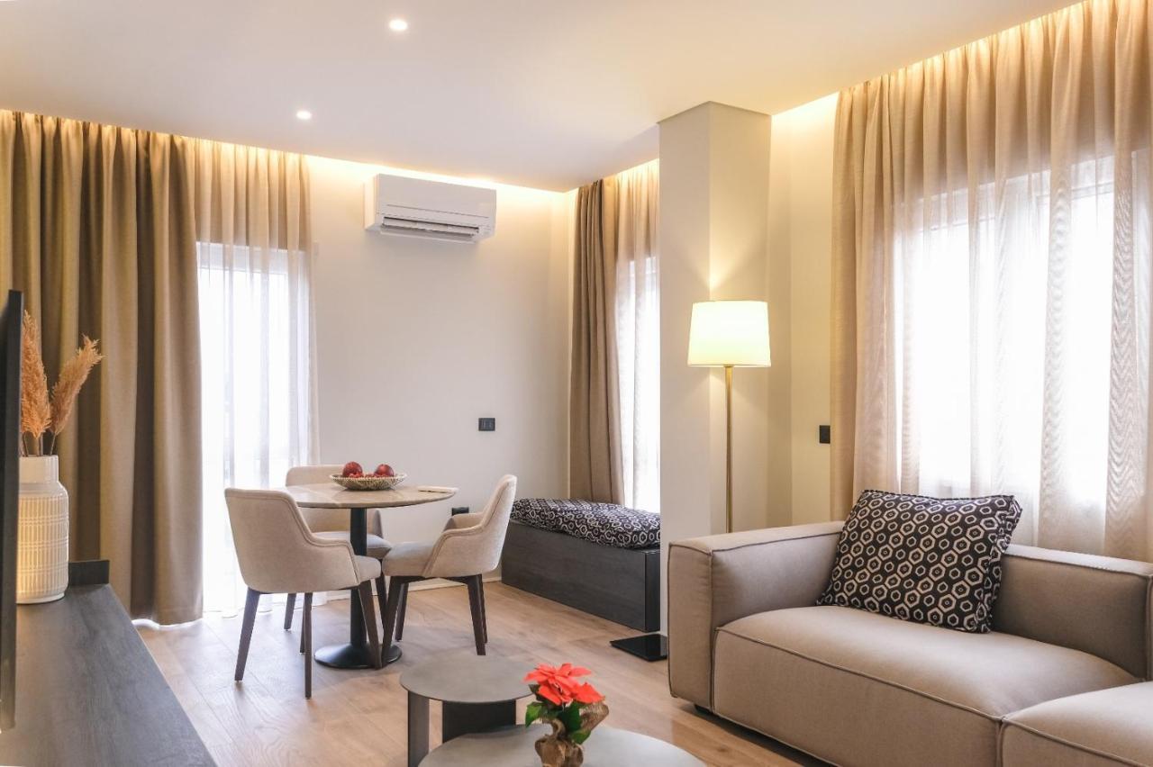Two Steps Apartments 티라나 외부 사진