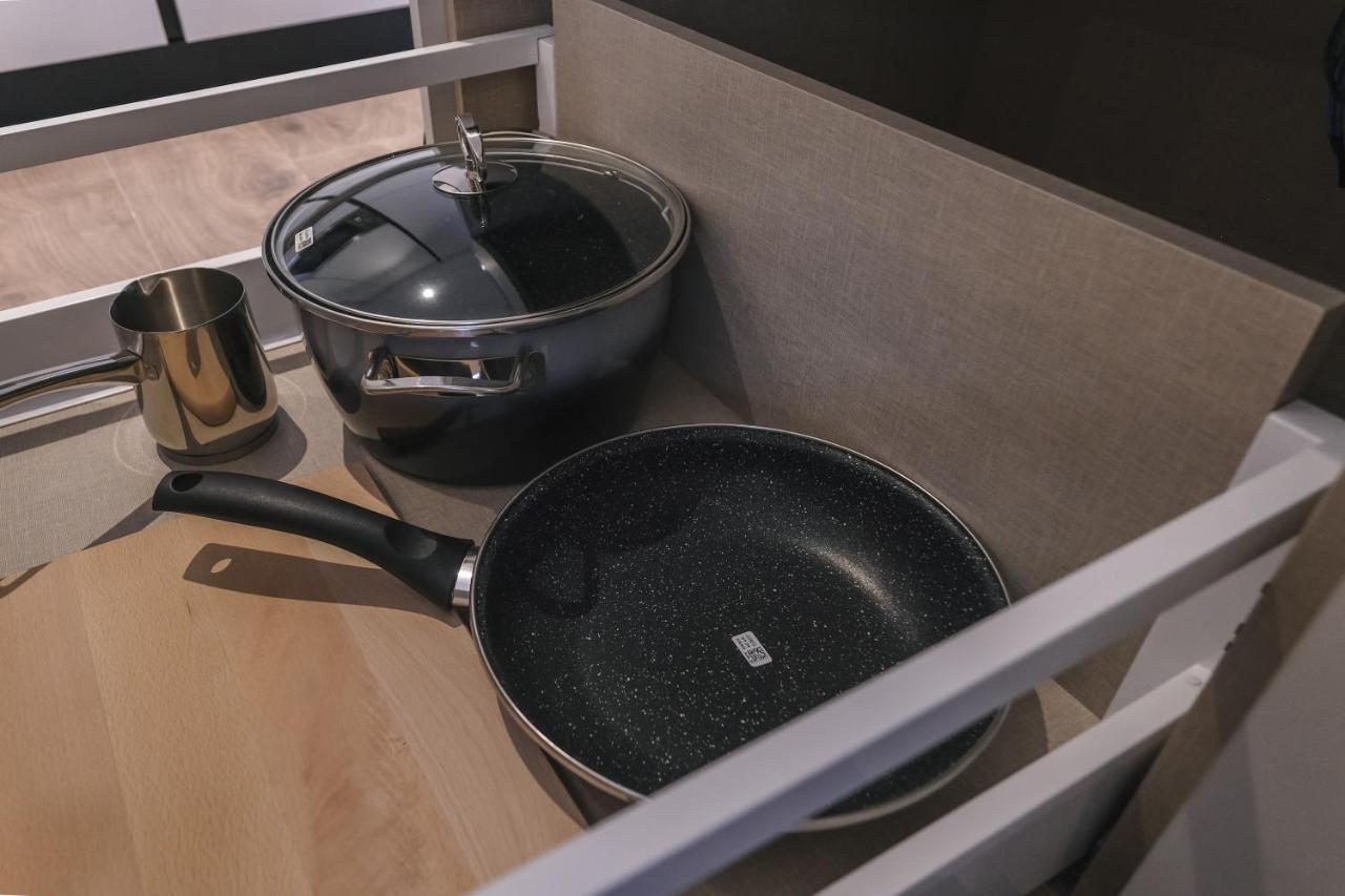 Two Steps Apartments 티라나 외부 사진