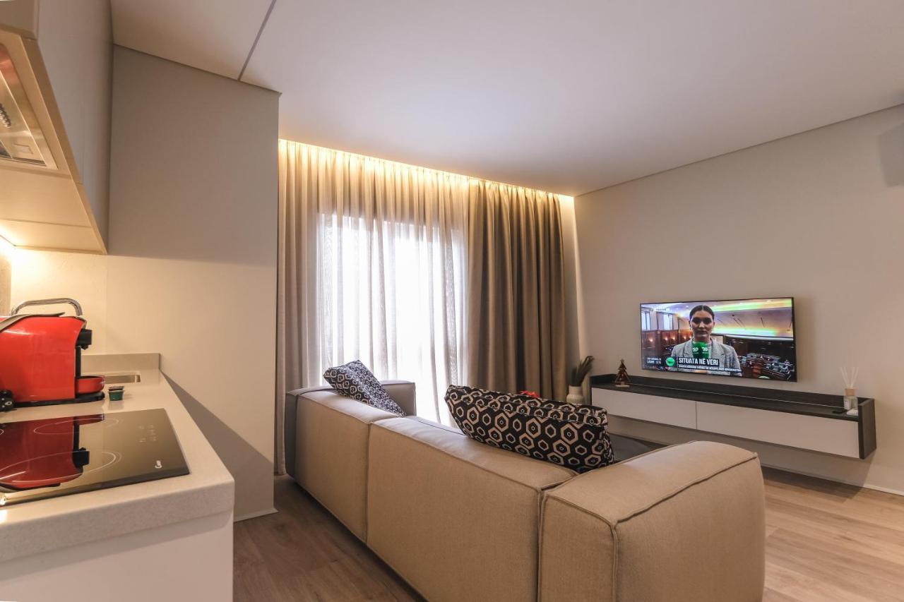 Two Steps Apartments 티라나 외부 사진