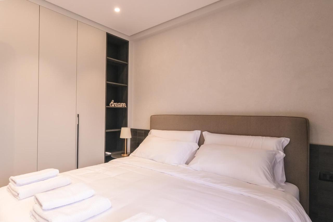 Two Steps Apartments 티라나 외부 사진