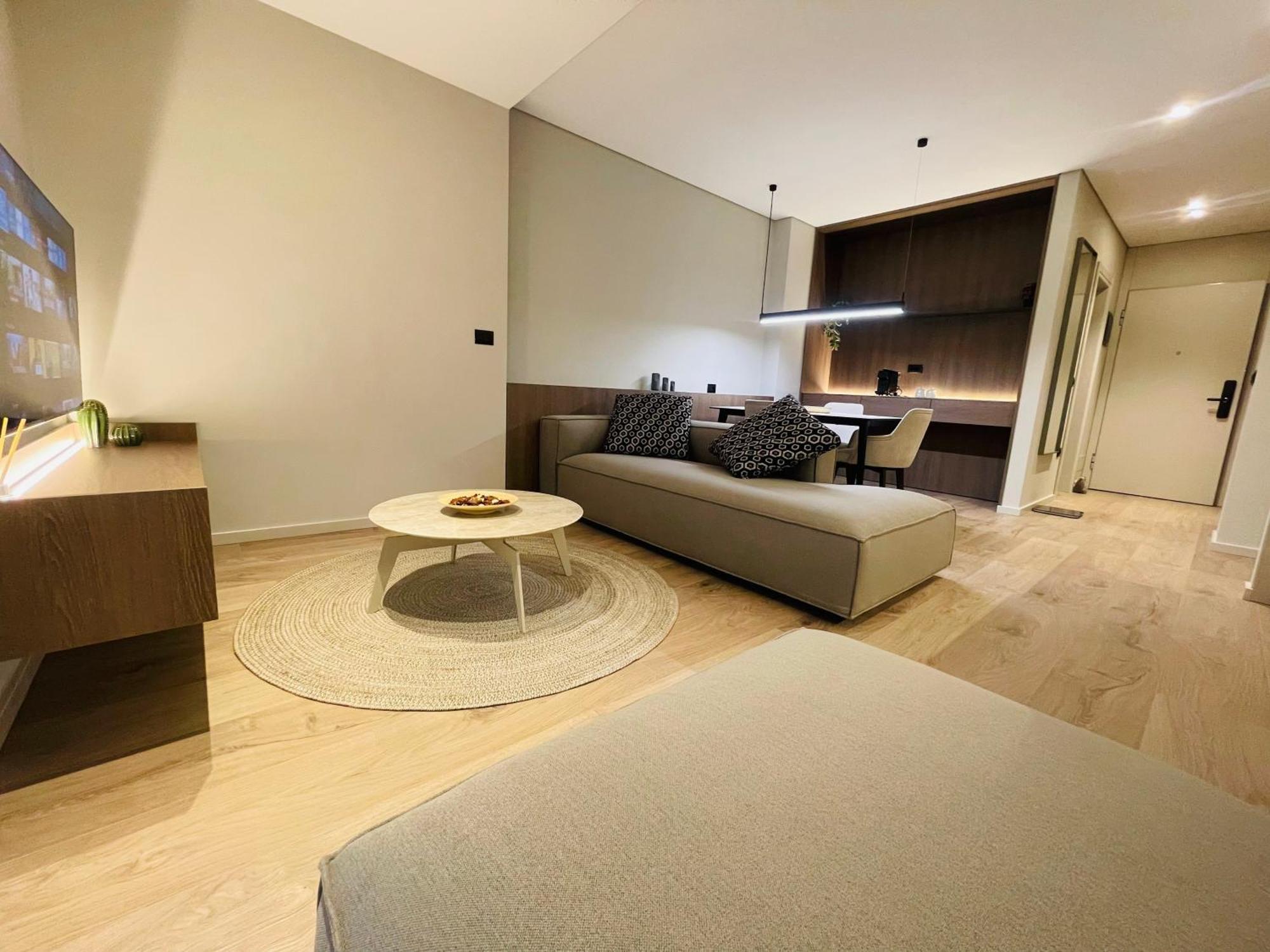 Two Steps Apartments 티라나 외부 사진